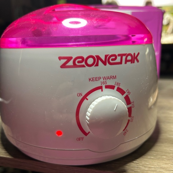 White Wax Warmer with 6 new bags of hard wax beans - Picture 8 of 8